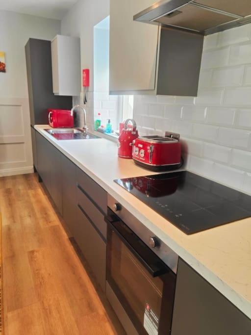 Chelsea 2 Bedroom Promenade Apartment بلاكبول المظهر الخارجي الصورة